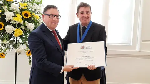 Garcia Montero-honoris causa Chile