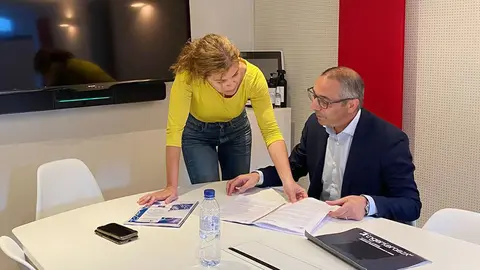 Delegacion Bruselas-Reunion ingenieros