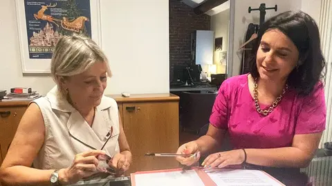 Cervantes Milan-Firma convenio2