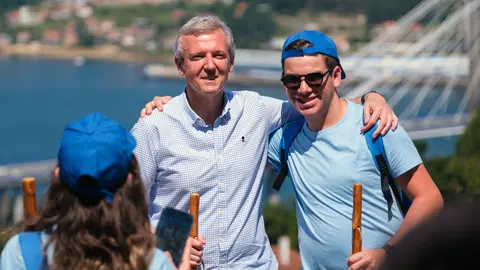 O presidente da Xunta, Alfonso Rueda, realiza unha etapa do programa Conecta co Camiño entre Rabexa Avispeira e Camiño da Traída, en Chapela. 22/07/23.