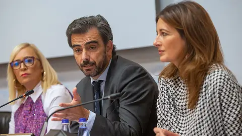O vicepresidente primeiro e conselleiro de Presidencia, Xustiza e Deportes, Diego Calvo, comparecerá na Comisión 3ª, de Economía, Facenda e Orzamentos, para explicar as contas do seu departamento para 2024. 
foto xoán crespo