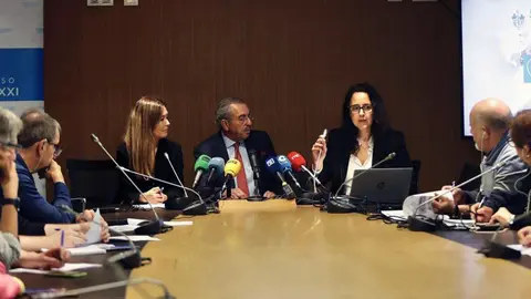 Asturias-DG Emigracion y Retorno con Asturias siglo XXI 2