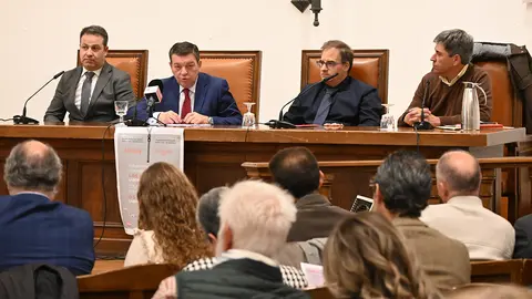 Gago-Jornada sobre la Raya 1