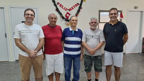 Santos-Comida confraternidad 4