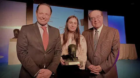 Premio Julio Camba-ganadora