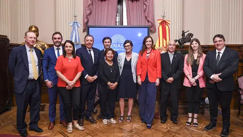 Reunión de la presidente del Senado y autoridades en el salón Eva Peron, el 6 de febrero de 2024 en el Senado de la Nación, en Buenos Aires; Argentina. Gabriel Cano/ Comunicación Senado)