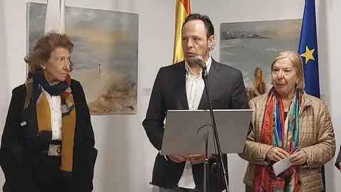 De izquierda a derecha, Kuka Bastardés, Javier Vázquez y Julia Sáez-Angulo