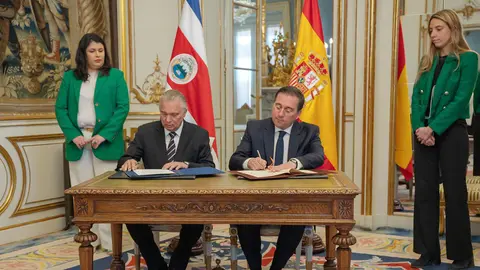 Ministros España y Costa Rica 1