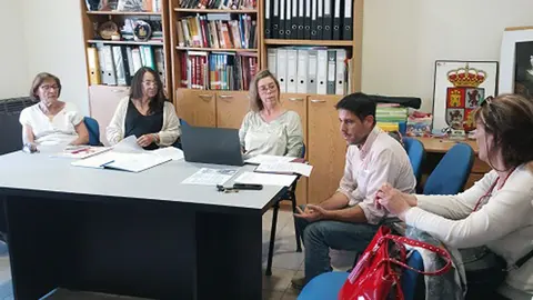 bahia_cast_y_leon_asamblea_5_4_24