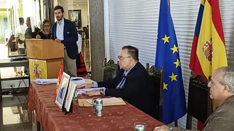 OPERATIVO y JURA NACIONALIDAD 1