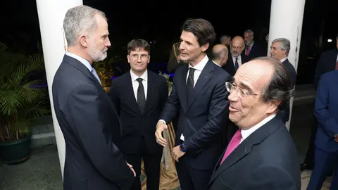 El Salvador-Rey colectividad 3