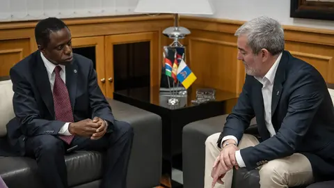 Clavijo-Embajador de Gambia 1