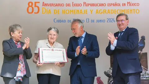 Torres en Mexico-Homenaje exilio
