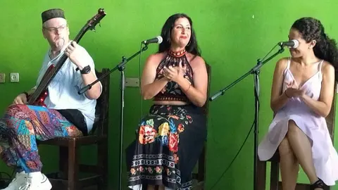 Ana Ambrosio 3