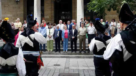 La consejera de Presidencia, Justicia, Seguridad y Simplificación Administrativa, Isabel Urrutia, asiste a los actos conmemorativos de la festividad de Santiago organizados por el Centro Gallego de Santander. 
25 JUL 24