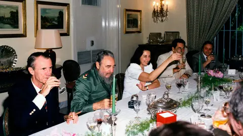 1.Embajador Gumersindo Rico 2