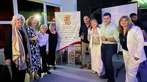 tres_lomas_cast_y_leon_cena_16_11_24_16