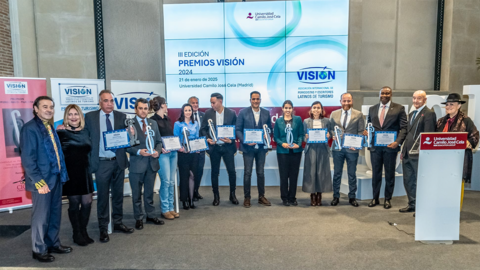 FOTO PREMIADOS PEREGRINO-TURISTA. VISIÓN. AUTORES OBRAS M&D