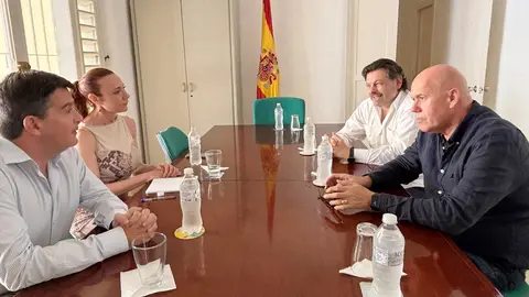 Con la consejera de Trabajo