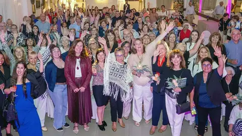 Uru.Dia Mujer 1