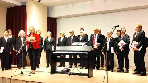 Hogar Catalunya-Coral Santa Gadea