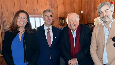 Montevideo-consejeros-enrique-y-consul