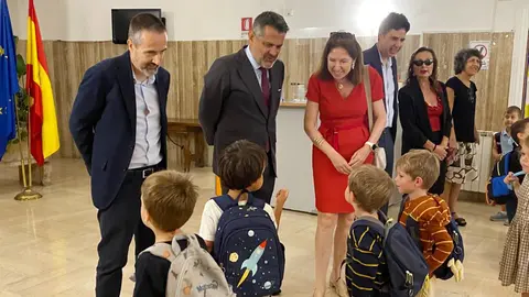 Italia-Embajador en Liceo