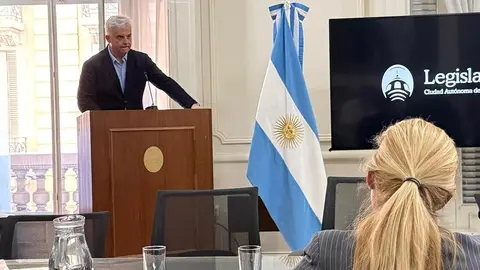 Dobarro en Legislatura BB AA