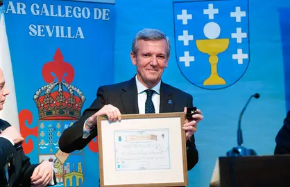 O presidente da Xunta, Alfonso Rueda, participa no acto do 69º aniversario do Lar Gallego de Sevilla. Lar Gallego  (Sevilla), 22/11/25.