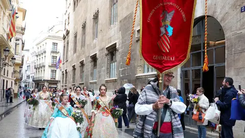 Cevex en Ayuntamiento y Virgen 2025