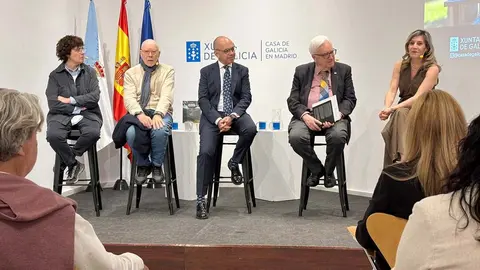 Casa Madrid-Libro vinos 2