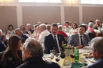 López Campos y Miranda. Casa Galicia NY