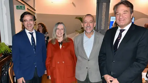 Uru.javier-elvira-jorge-pedro
