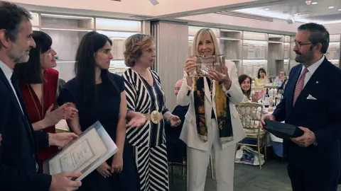 Isabel Perello-Club Periodistas 3