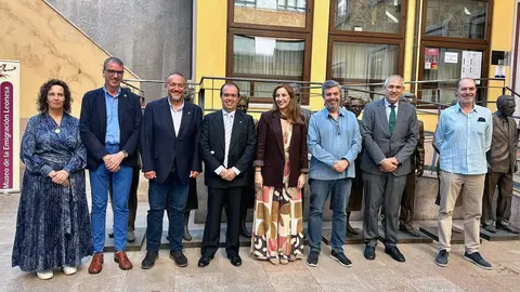 Homenaje al Emigrante Leones 2