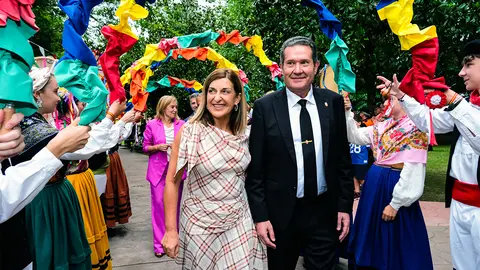 20:00 horas. Casa de Cultura Conde de San Diego. Cabez&oacute;n de la Sal. La presidenta de Cantabria, Mar&iacute;a Jos&eacute; S&aacute;enz de Buruaga, asiste al preg&oacute;n del D&iacute;a de Cantabria. 31 de julio de 2026 &copy; Ra&uacute;l Lucio