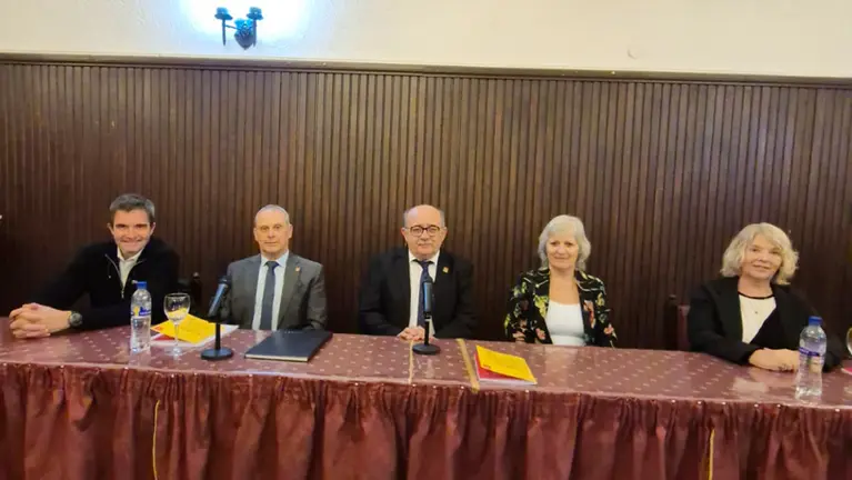 asamblea comodoro 14