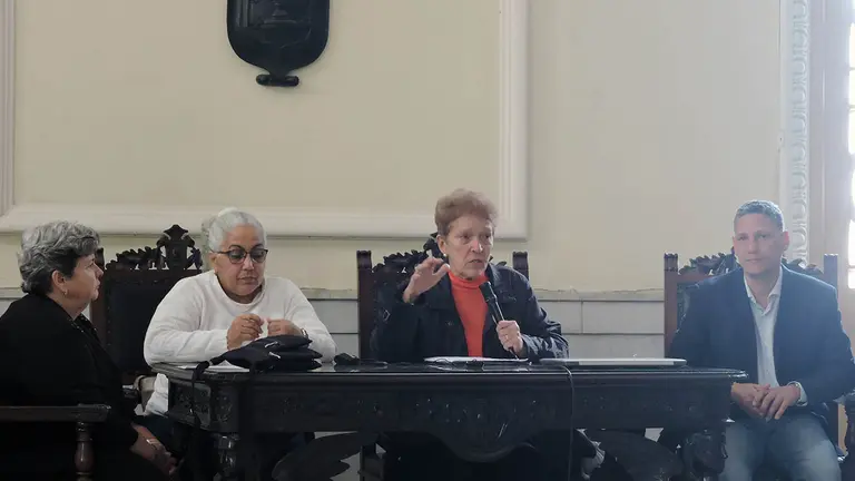 Cuba-Hijos de Capela 3