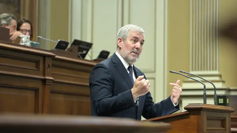 Clavijo-Debate Nacionalidad 3