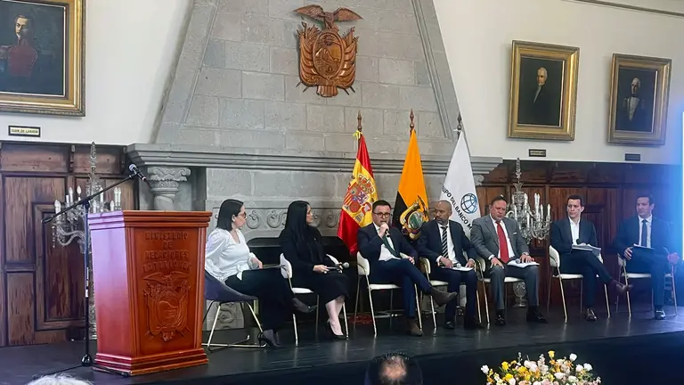 Jose Gonzalez-Foro Internacional Ecuador 1