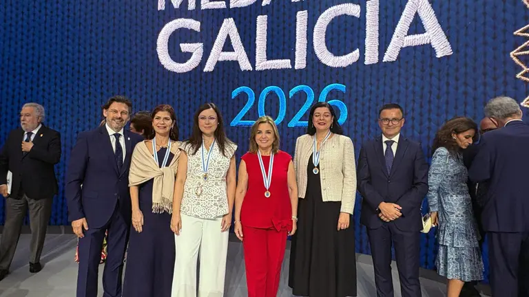 Medallistas con Miranda y Gonzalez 1