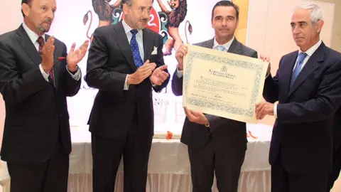 Entrega medalla de Honor Casa España Santo Domingo