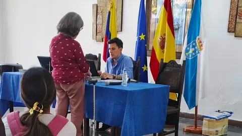 500 PERSONAS-CONSULADO LECHERIA 2