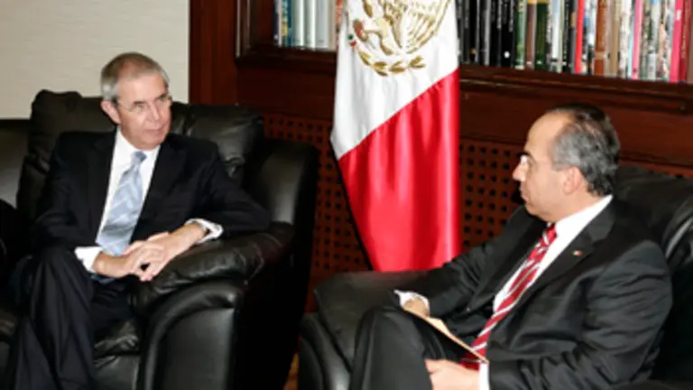 Los presidentes Touri&ntilde;o y Calder&oacute;n mantuvieron una reuni&oacute;n de 45 minutos. / L. POLO