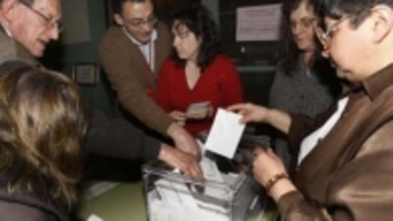 El recuento del voto en una de las mesas.