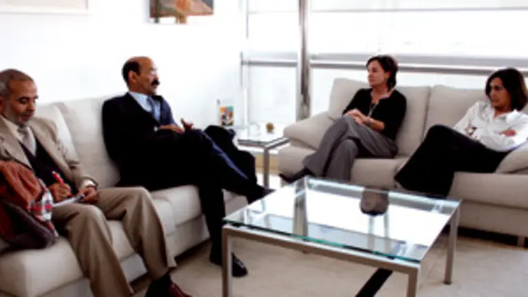 El ministro saharaui agradeció el “apoyo y la colaboración” del Gobierno de Cantabria.