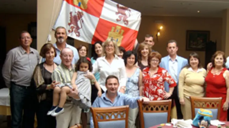 Miembros de la Casa de Castilla y León en Melilla.