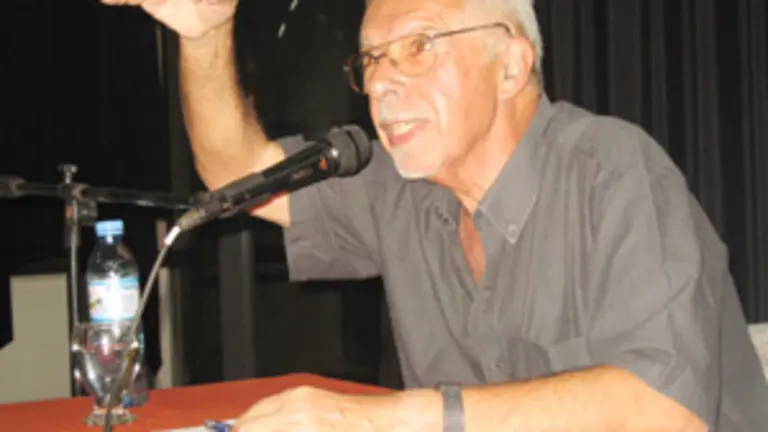  Alberto Portas, durante la presentaci&oacute;n.