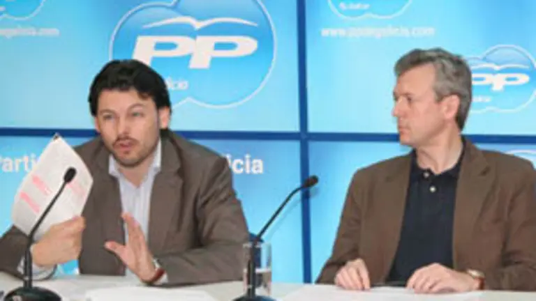  Miranda y Rueda ofrecieron una rueda de prensa.