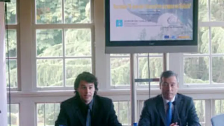  Fern&aacute;ndez Mato inaugur&oacute; la jornada. 